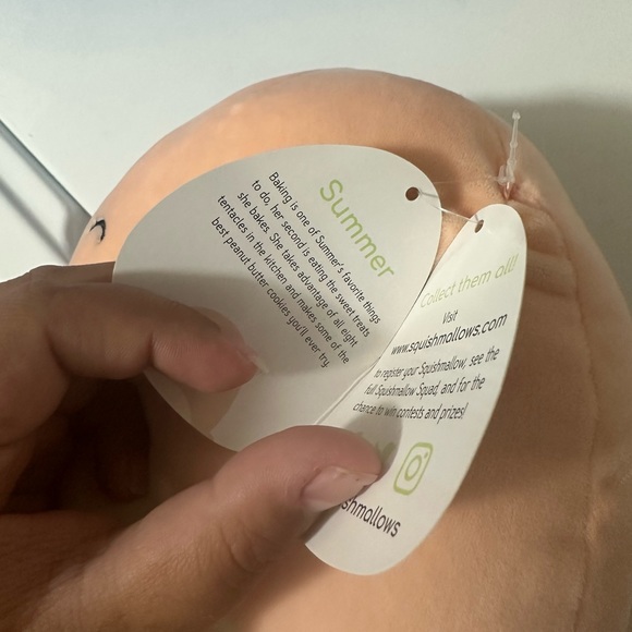 8" NWT summer octopus squishmallow - Picture 2 of 2